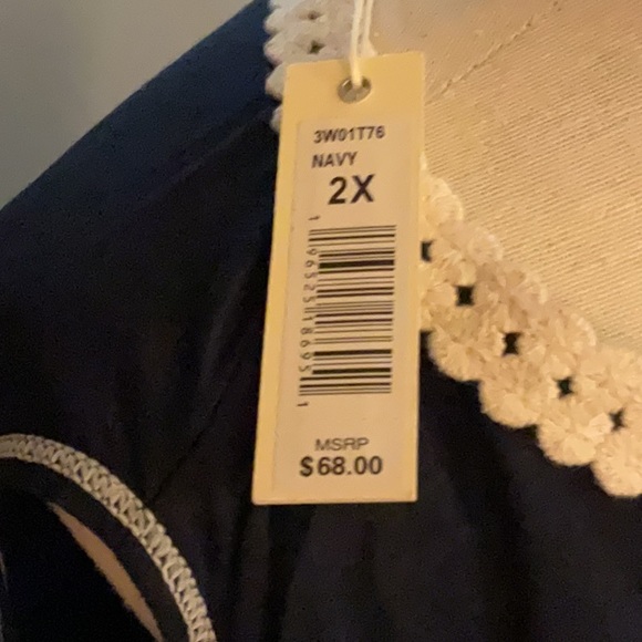 🔥HOT Deal Alert MAX STUDIO Navy Sleeveless Top Size 2XL NWT $68 - Picture 3 of 6